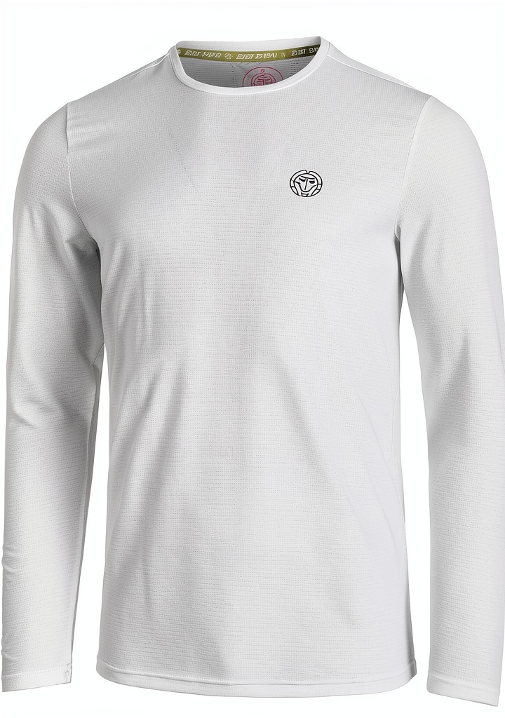 BIDI BADU Herren Longsleeve in Aktion auf dem Tennisplatz